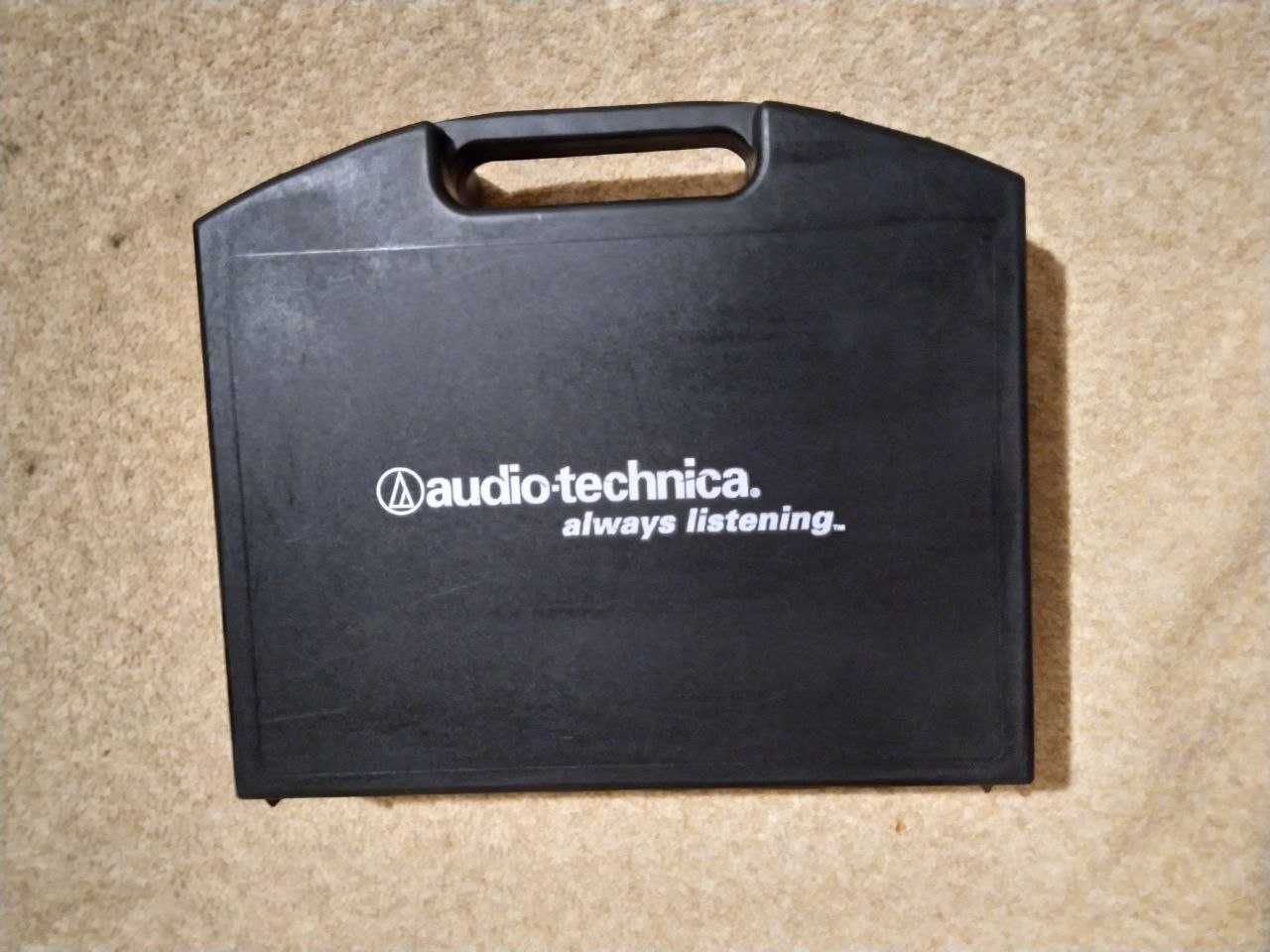 Радиосистема Audio-teсhnika, петличный микрофон