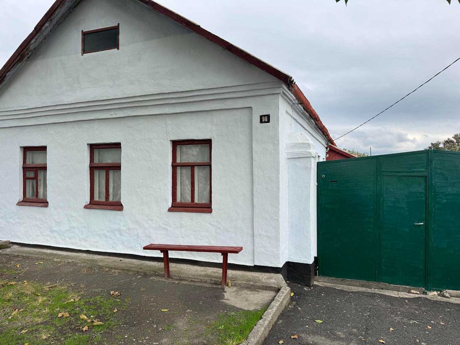 Продаю дом в Варваровке на Очаковской  и1
