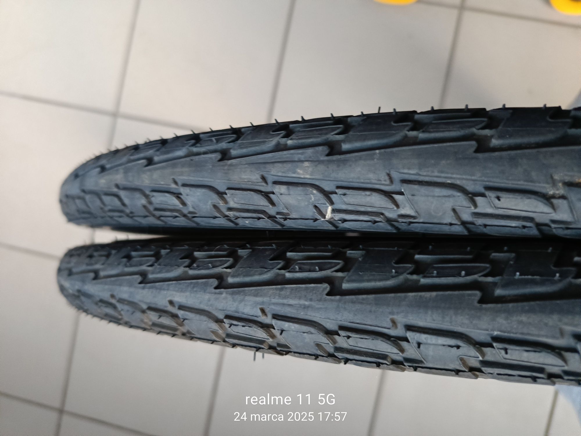 Opony rowerowe 28x1.6
