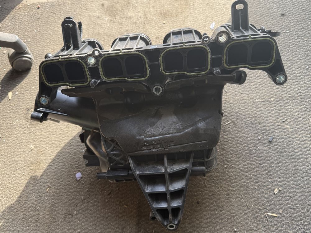 Впускной Коллектор Mazda 3 BP CX30 2019-2024