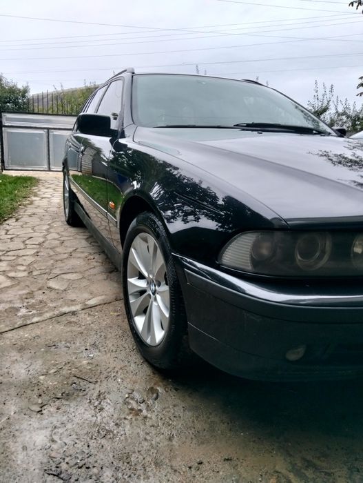 БМВ е39 турінг 3.0