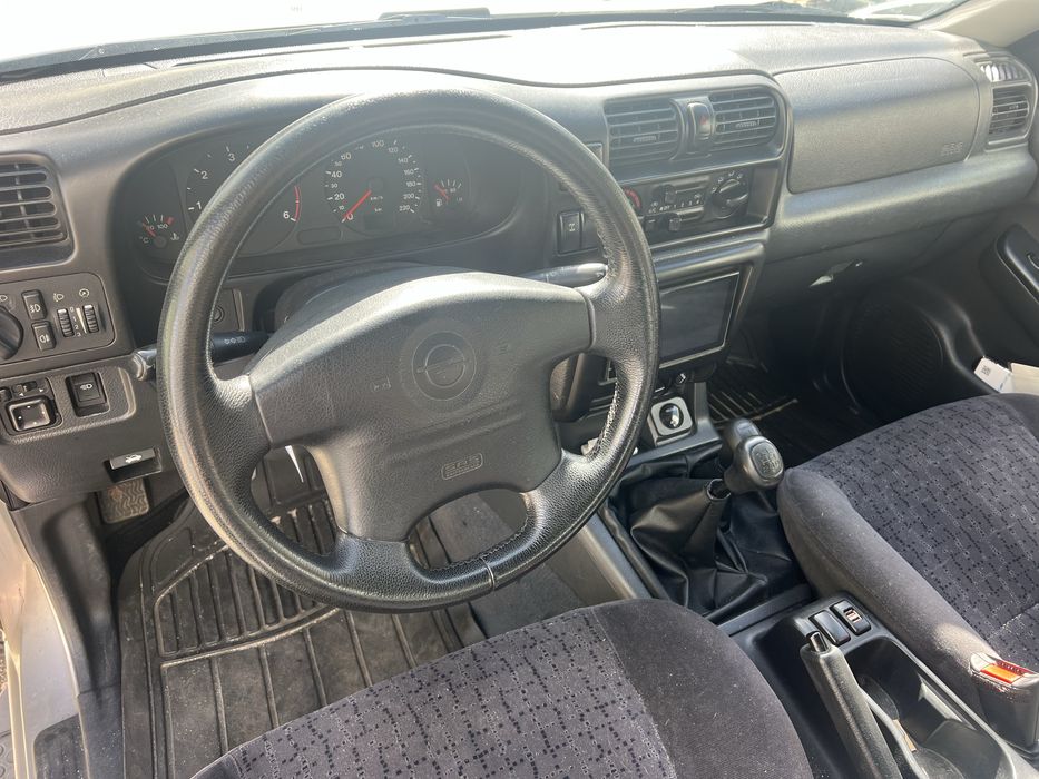 Opel Frontera B ano 2000/11