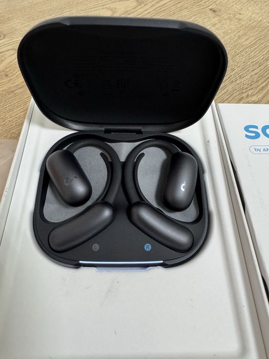 Навушники Anker Soundcore Aerofit 2