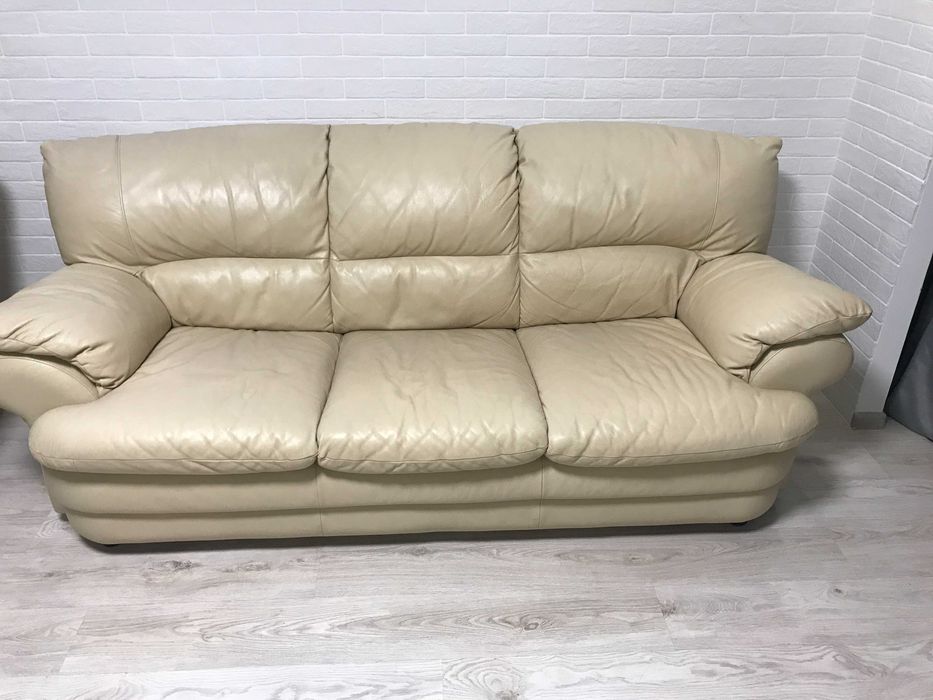 дван шкіряний Італія