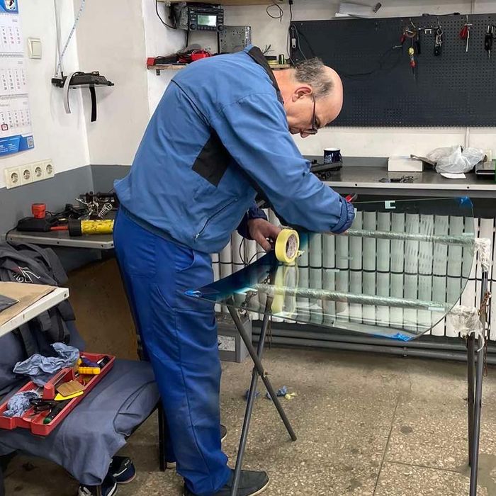 Автостекло, замена, продажа автостекол в г. Харькове