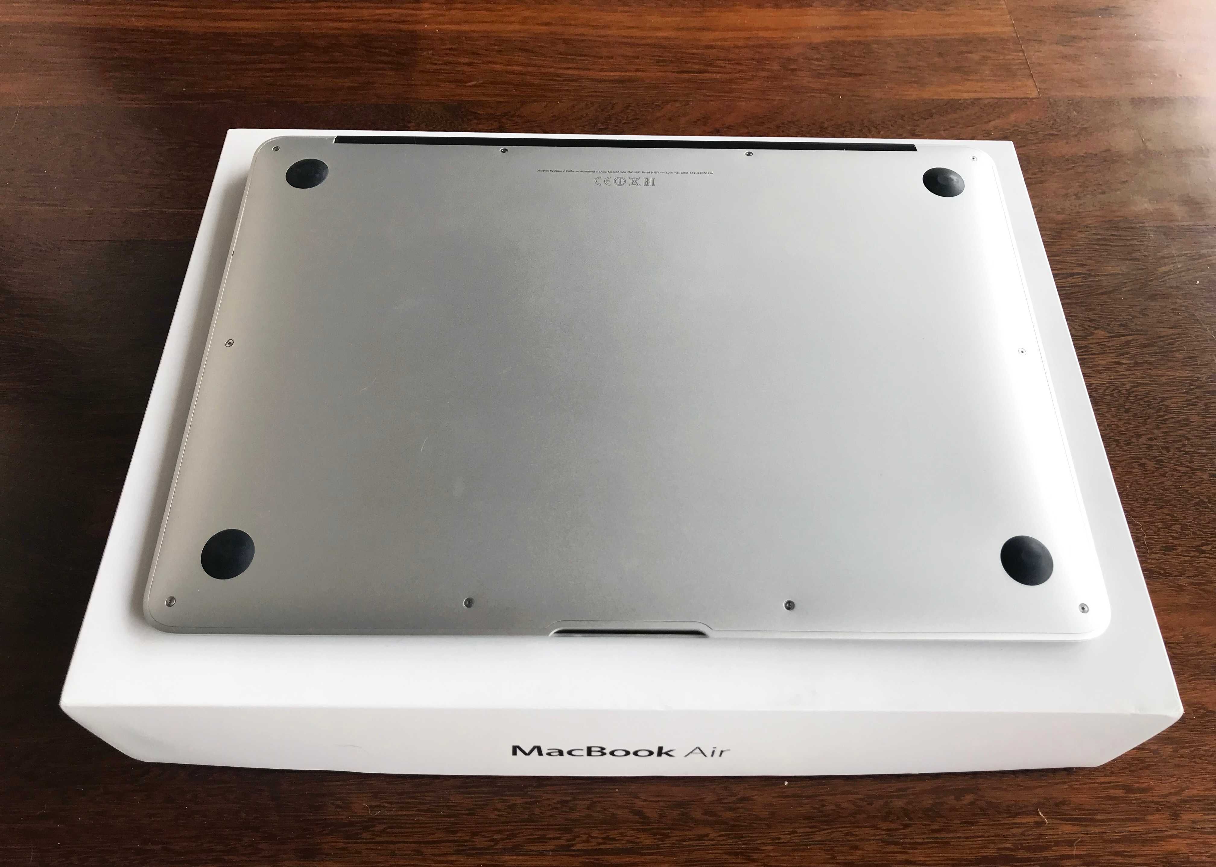 MacBook Air 13 (A1466) - Como novo, na caixa - Com garantia