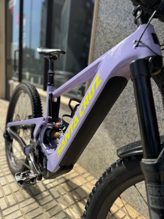 E-Bike . Santa Cruz Bullit . Shimano .