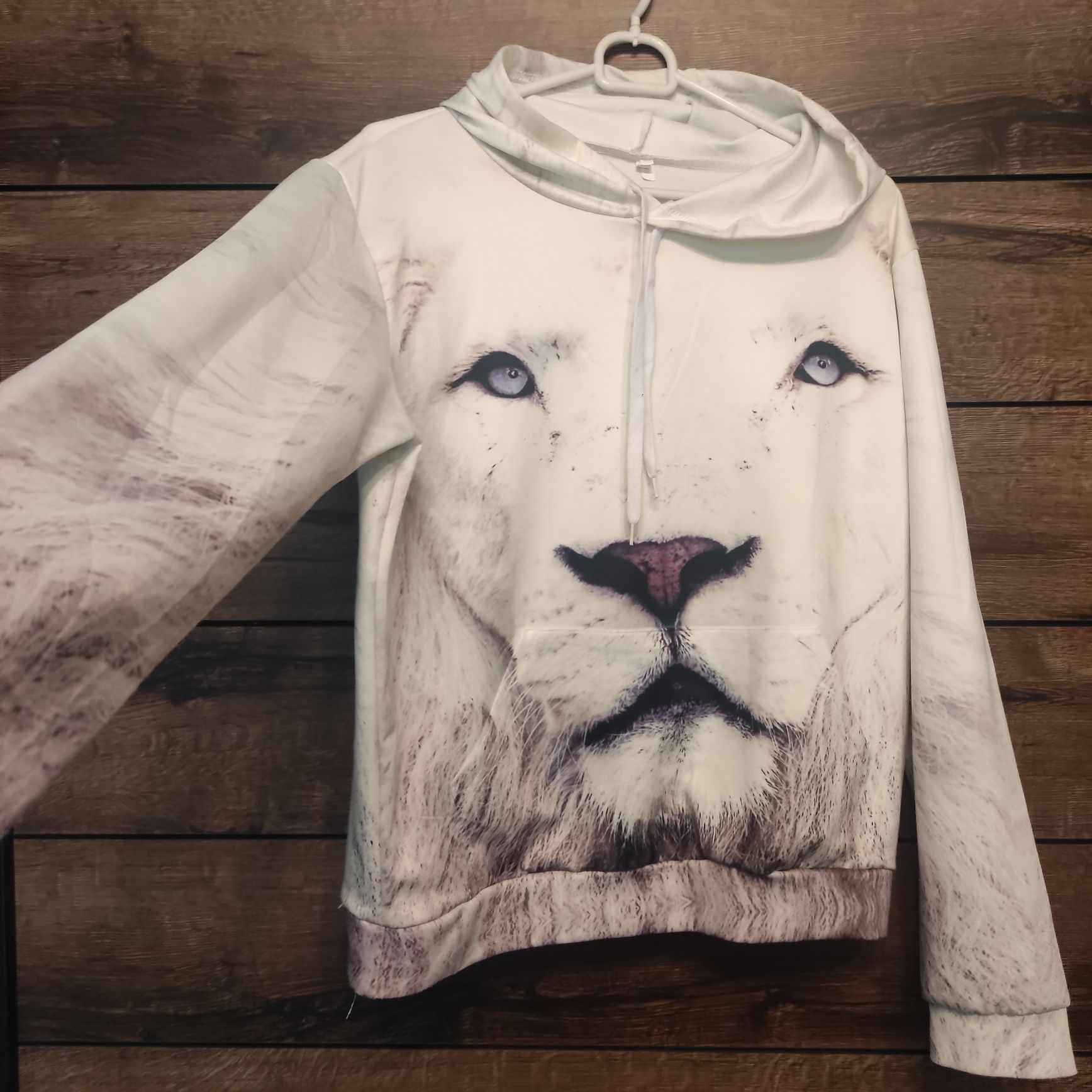 Świetna bluza z printem Tygrysa XL