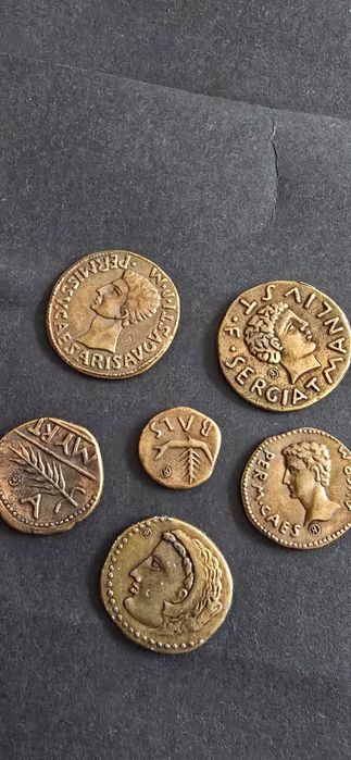 Moedas para colecção em bronze