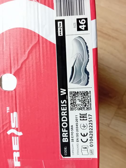 Buty robocze reis 46 białe