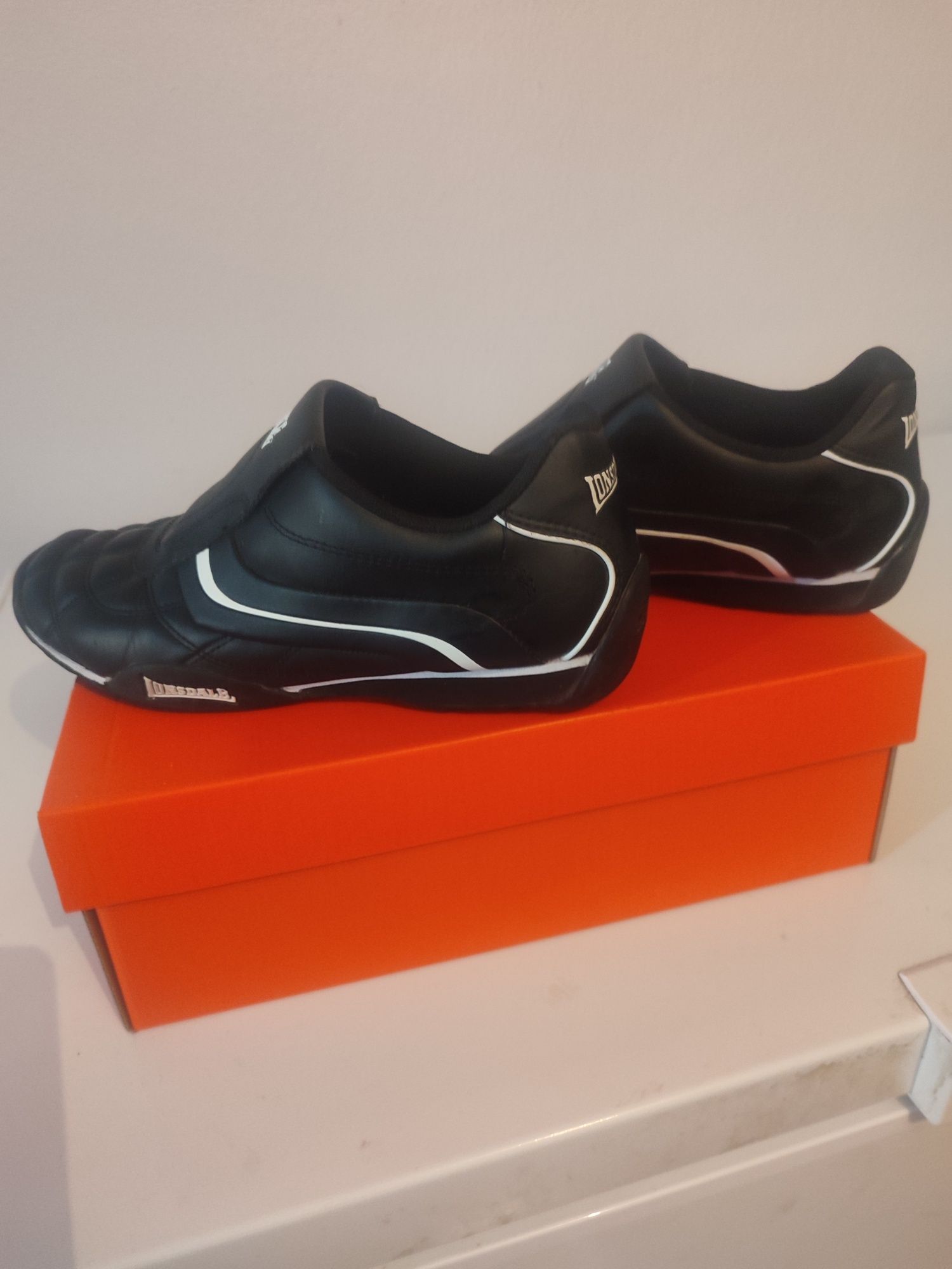 Sapatilhas Lonsdale Novas/Tamanho 41