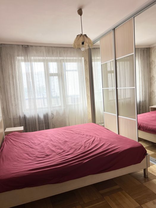 Оренда 2 кімнатної квартири по вул. Коновальця