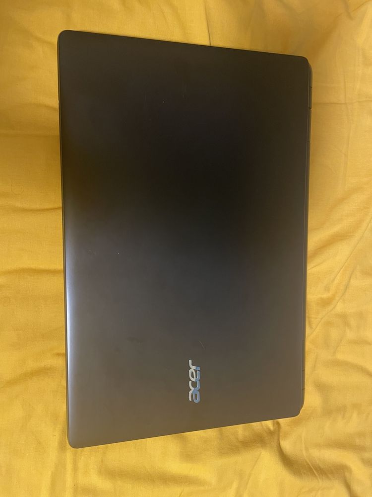 Computador portatil ACER