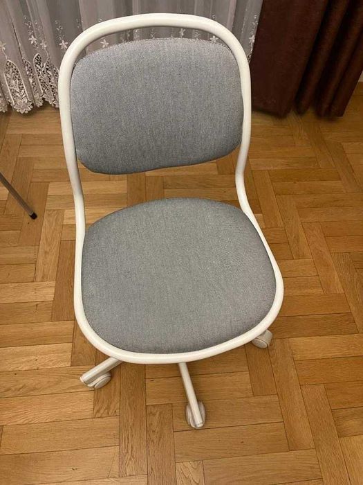 Fotel biurowy dla dziecka Ikea