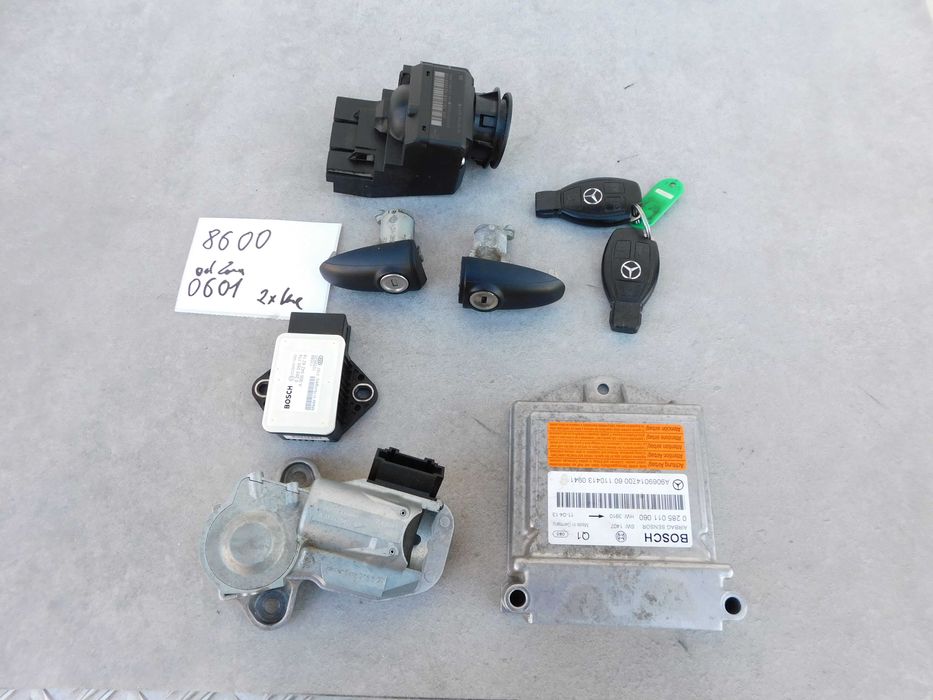 Komplet stacyjka kluczyk rygiel wkładki sensory Mercedes Sprinter 906