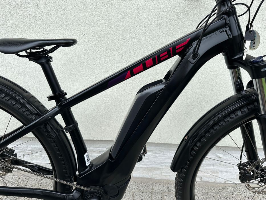 Rower CUBE - koła 29, wsp elektryczne Bosch, ham hydrauliczne, Deore