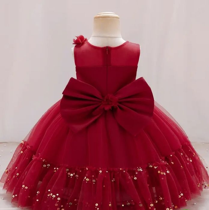 Плаття на дівчинку 1-2 года пишне