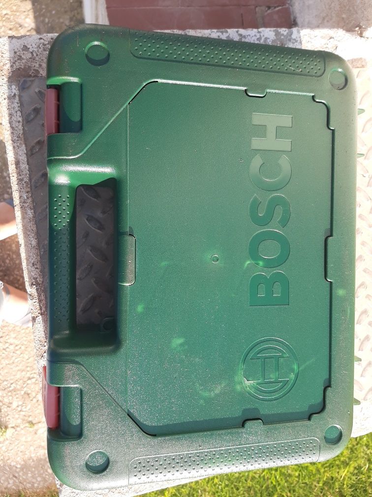 Vendo Berbequim bosch psb550re