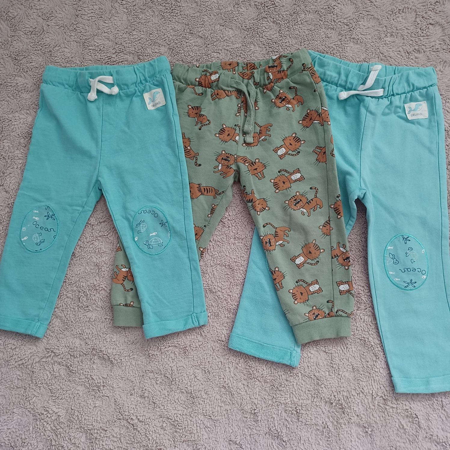Spodnie Pepco x 3 komplet (rozmiar 86x2 i 92x1)