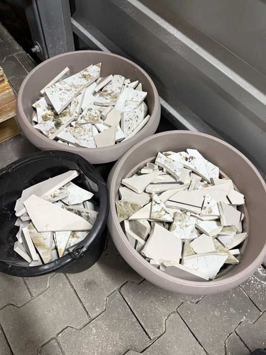 Oddam za darmo – potłuczona ceramika / płytki ~40–50 kg