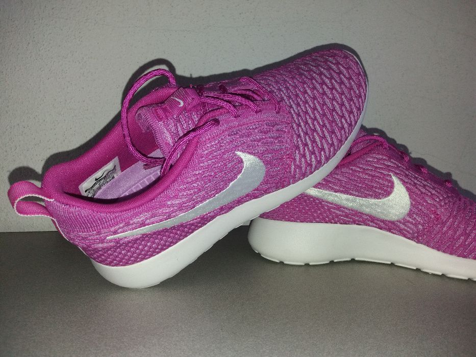 Nike Rosherun Flyknit n.º 40,5 - NOVAS e ORIGINAIS