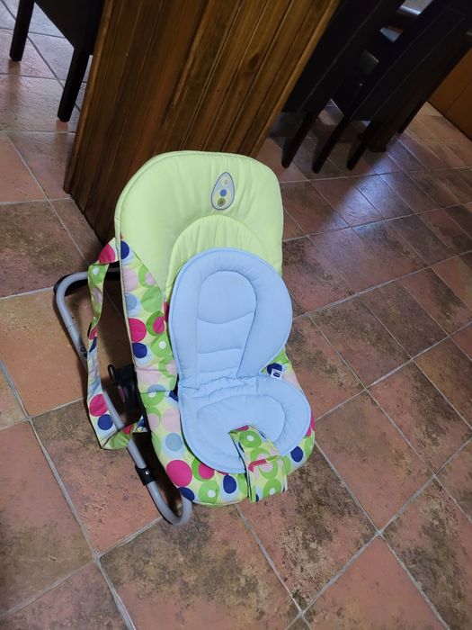 Cadeira criança para carro + mala fraldário + cadeira baloiço