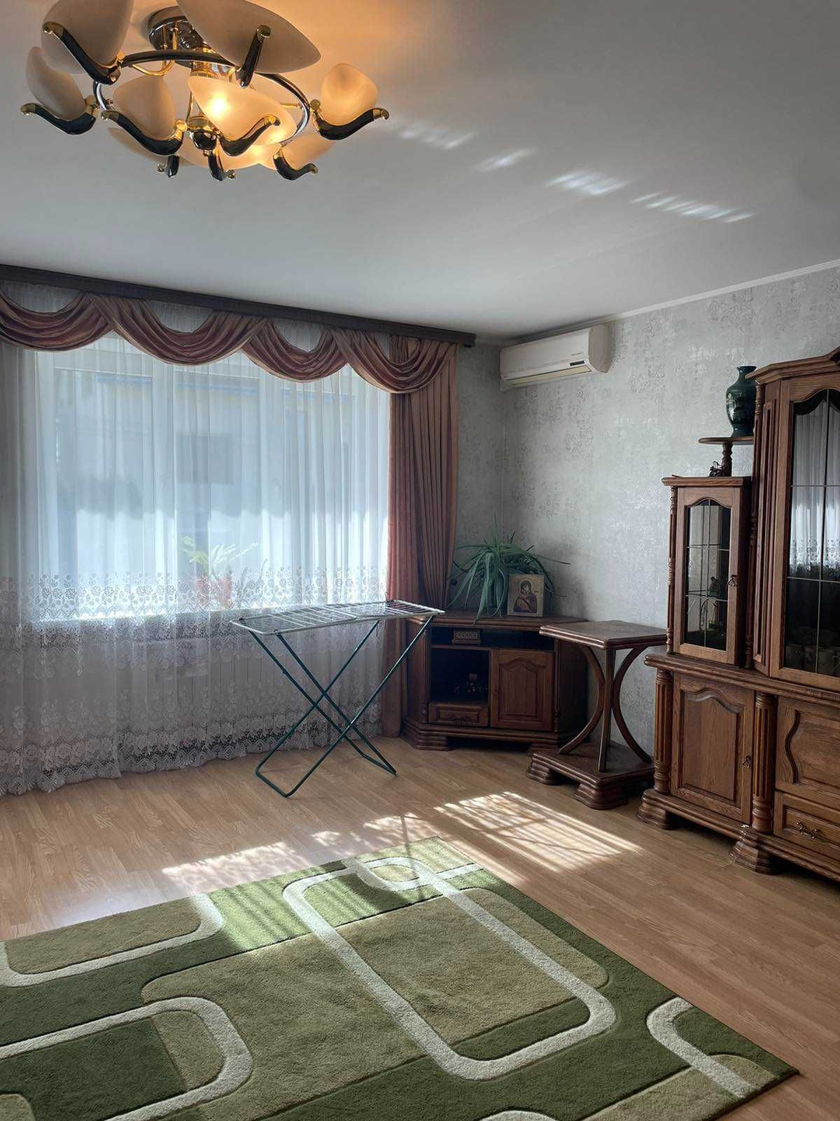 Цегляний будинок, м. Жовква