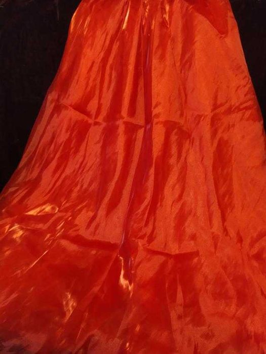 Две юбки для танцев для девушки