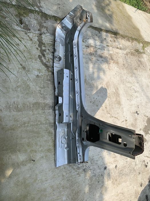 Дверная Стойка, порог на Passat USA 2015