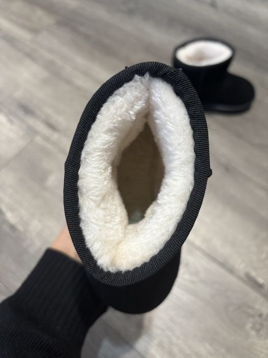 Угги для дівчинки 25 р