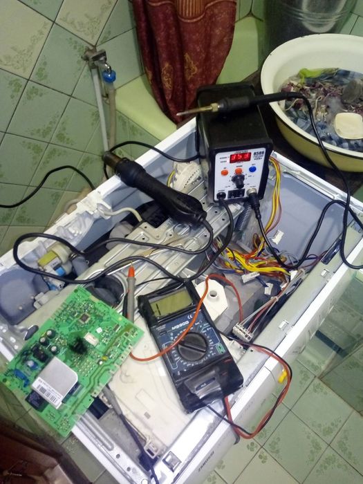 Ремонт пральних машин та іншої побутової техніки( Лозова)