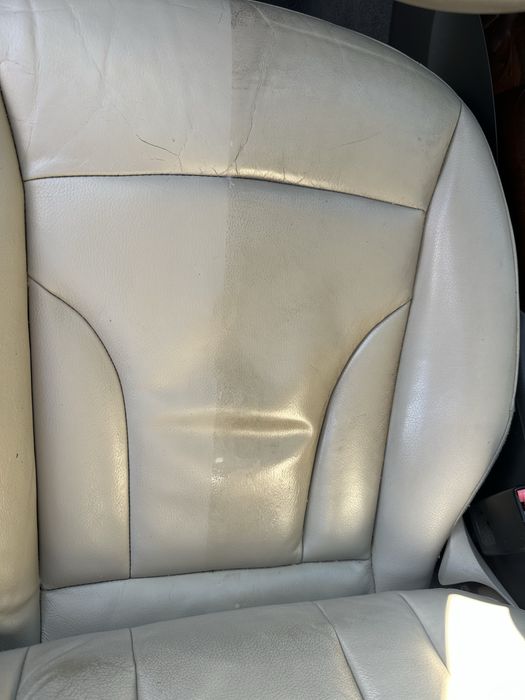 Полірування та хімчистка авто