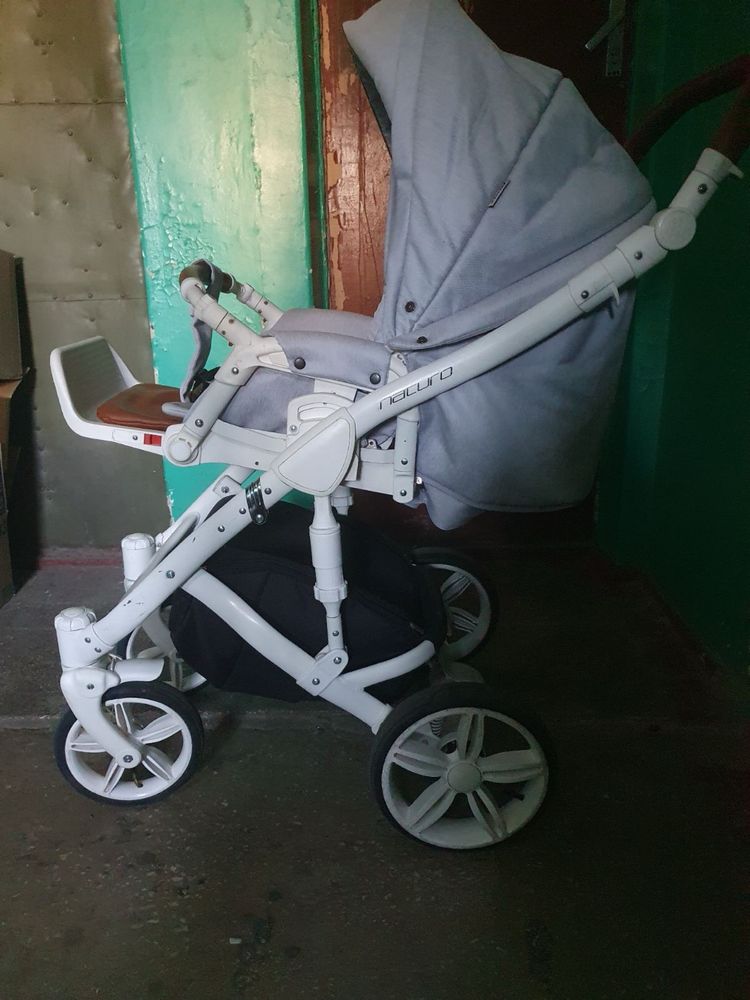 Продам каляску 2в 1 Riko