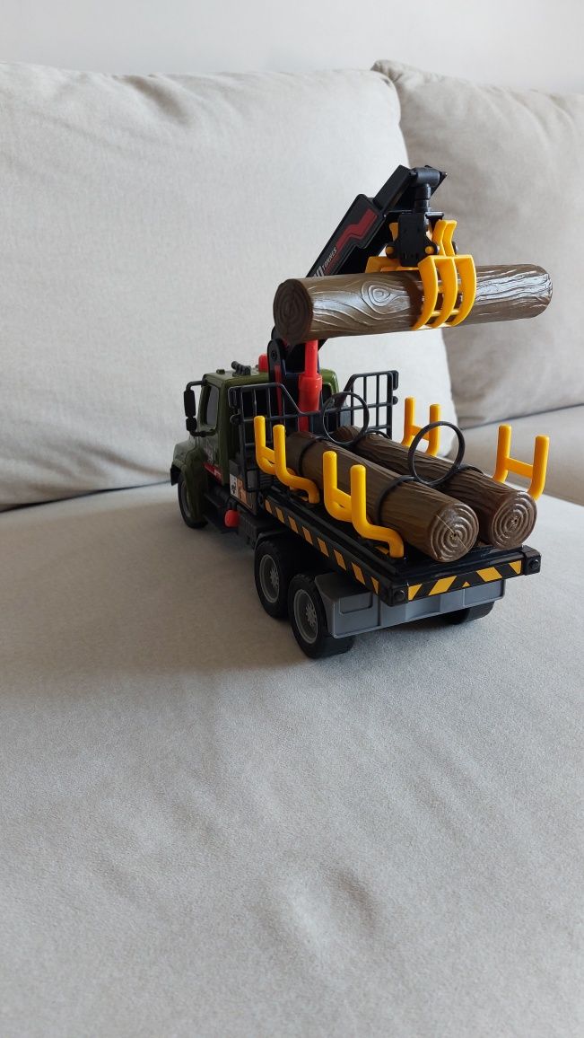 Samochod ciężarowy do przewozu drewna DICKIE TOYS