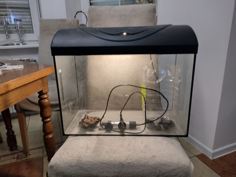 Witam sprzedam akwarium