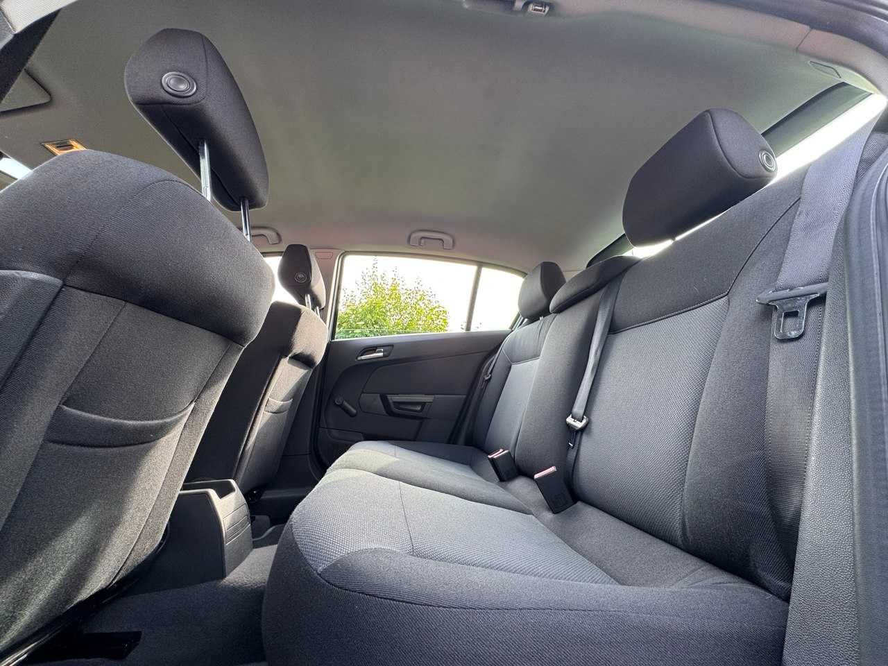 Opel Astra H 1.6 | Polski Salon 1. Właściciel Bezwypadkowy Serwisowany