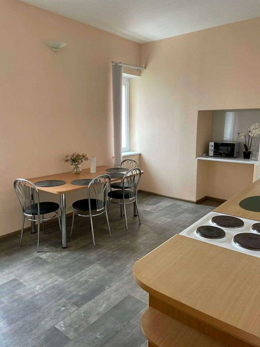 Здається 2-к квартира,Дніпровська набережна 13