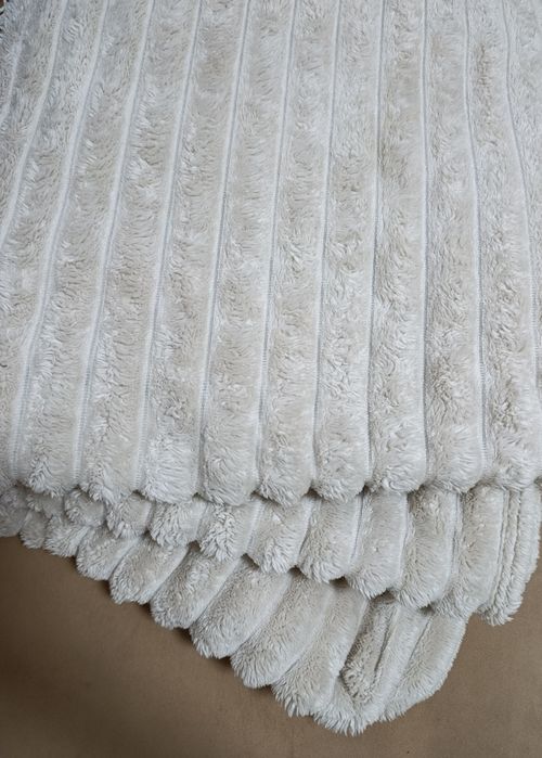 Плед, покривало на ліжко