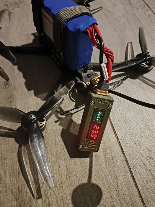 Продам фпв дрон.