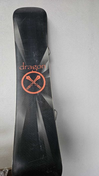 deska snowboard wiązania buty kask gogle rękawice dla dziecka