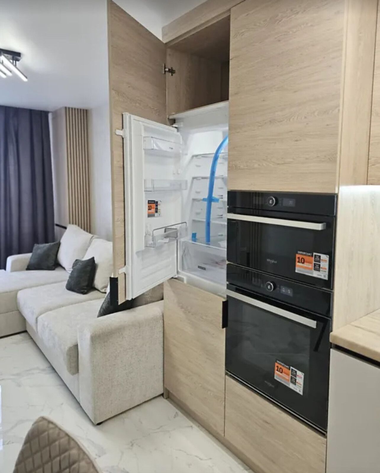 Продаж 2к квартири 80 кв. м на вул. Київська