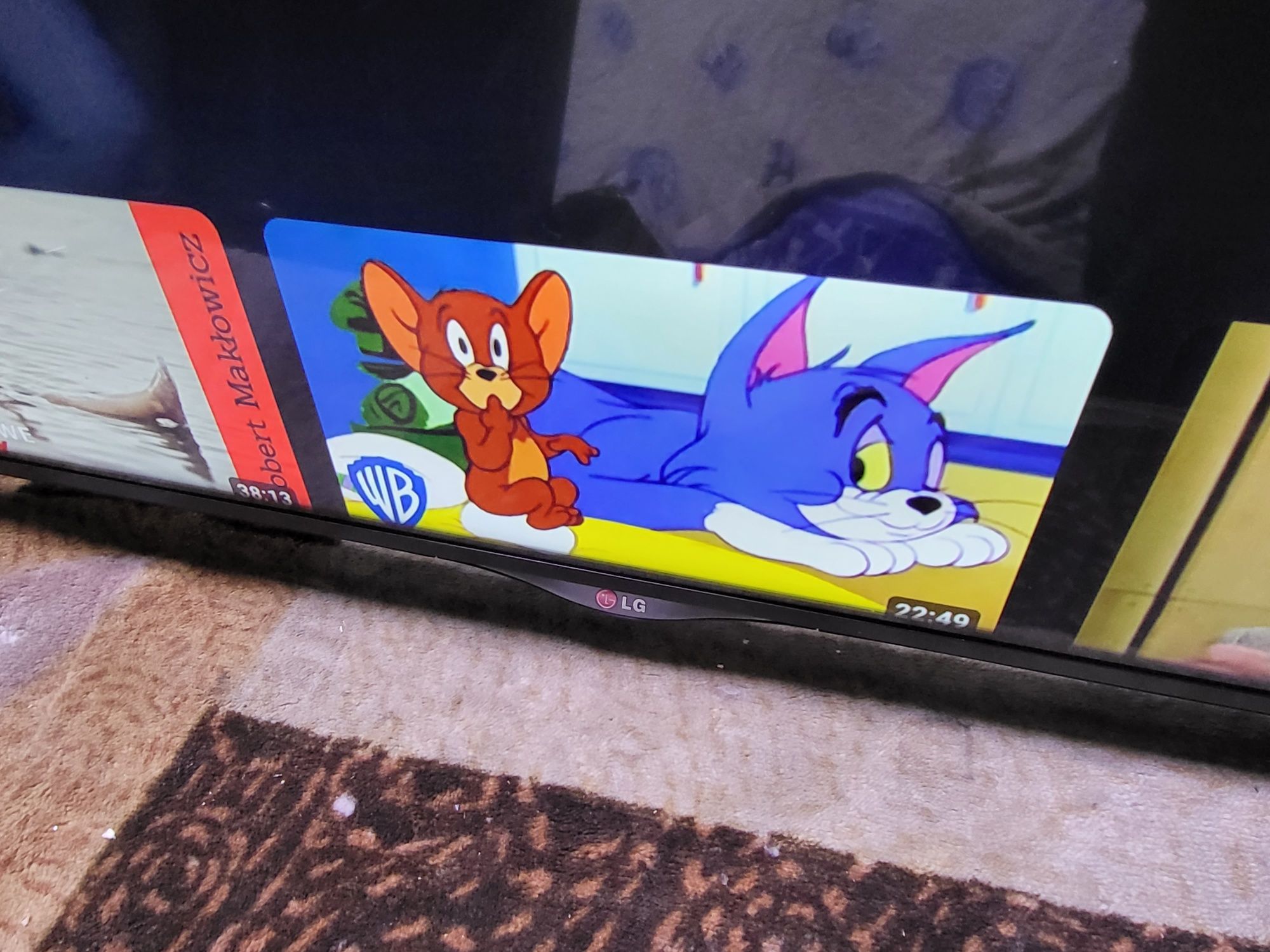 Smart tv lg 49"  YouTube Netflix wifi