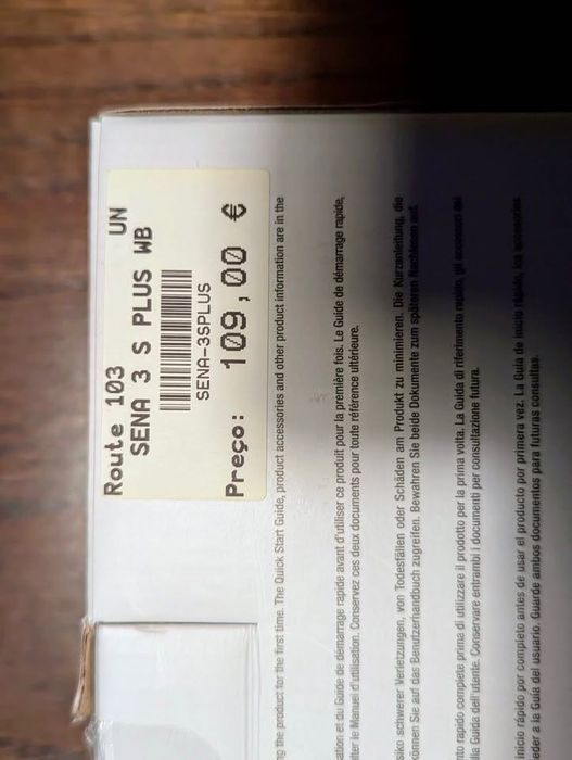 Capacetes Nexx Life com Bluetooth Sena instalados