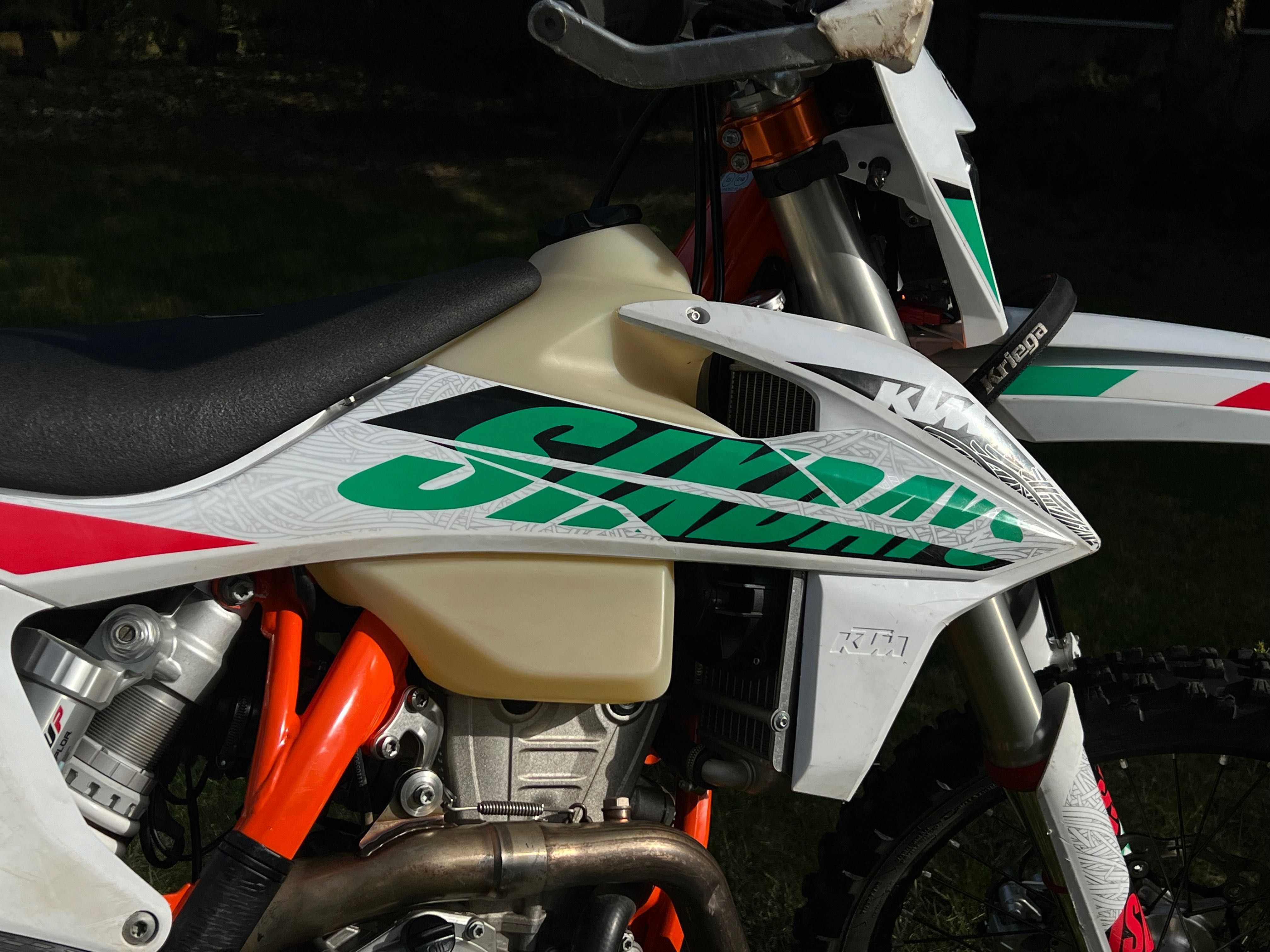 Motocykl KTM 350 EXC-F SIX DAYS ITALIA 2021 - zarejestrowany