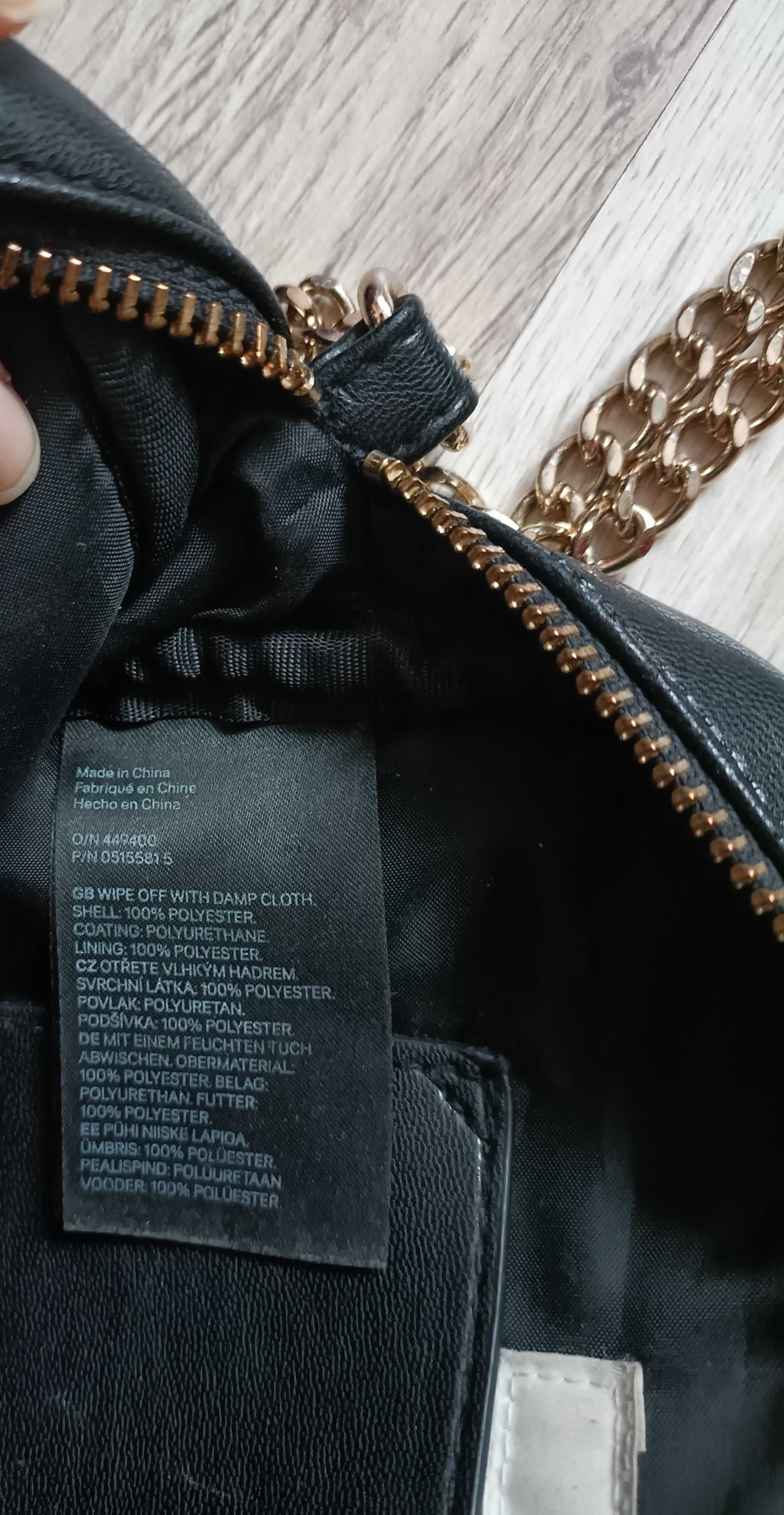 Czarna elegancka torebka listonoszka H&M