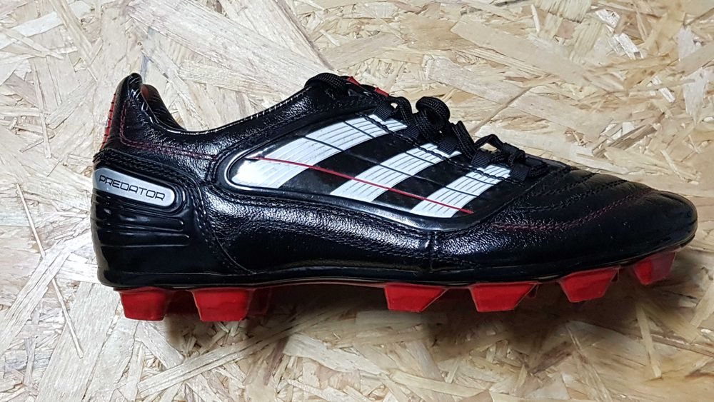 ADIDAS Predator - Tamanho 38
