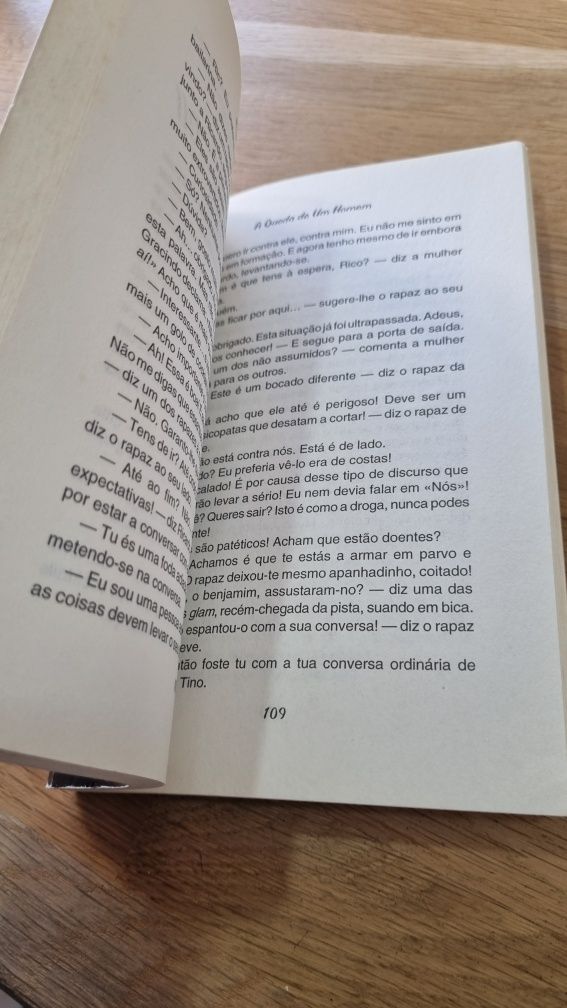 A queda de um homem de miguel Ângelo