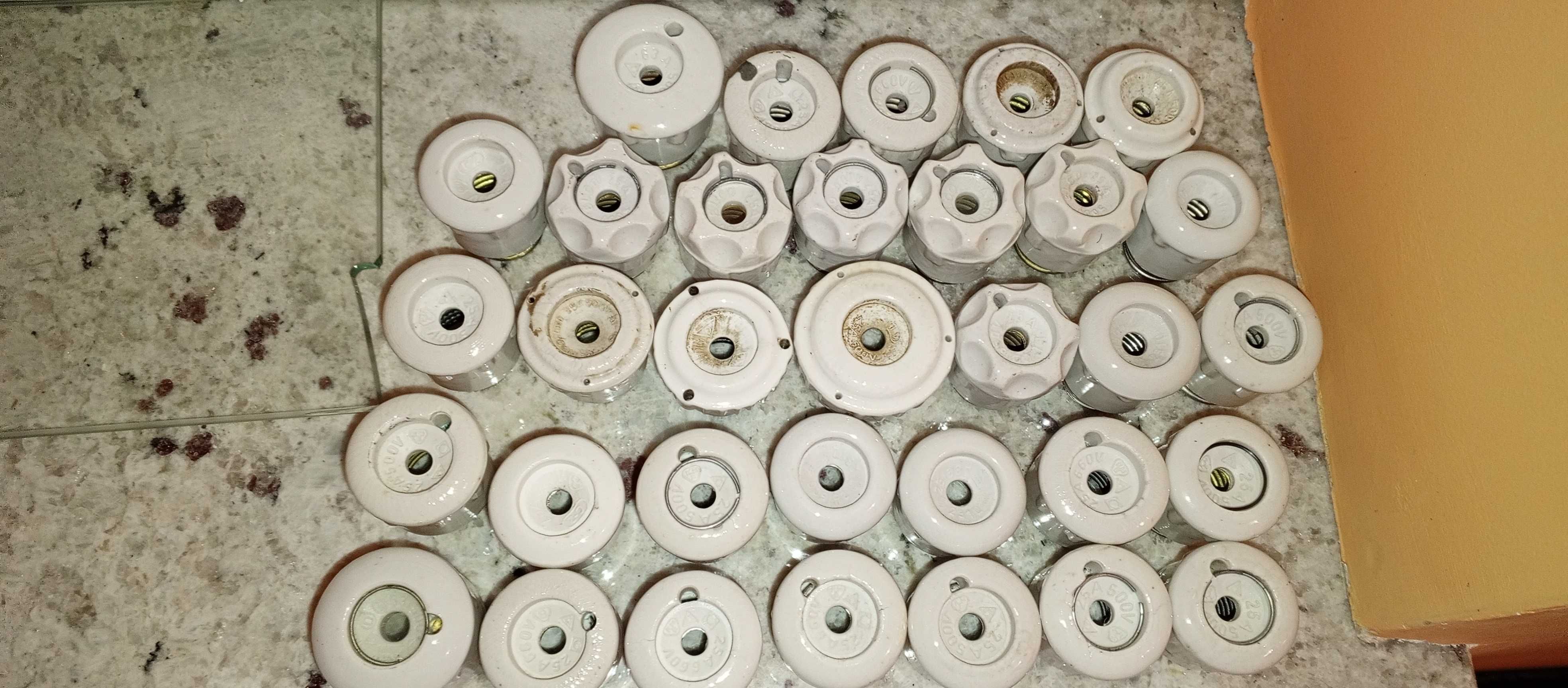 Porcelanowe bezpieczniki ceramiczne zestaw -33szt