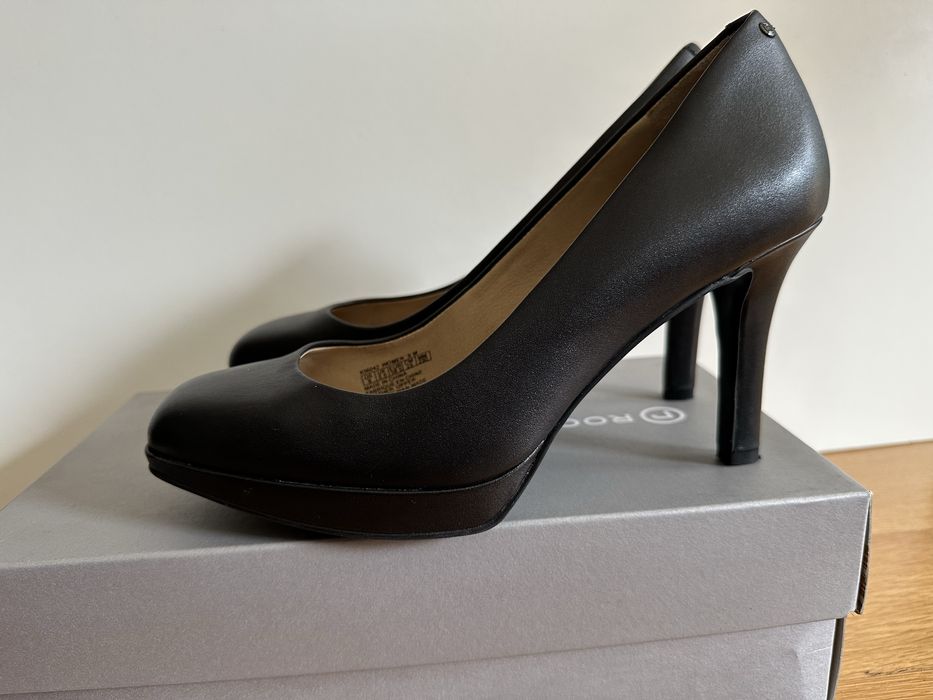 Sapatos de salto alto em pele da rockport