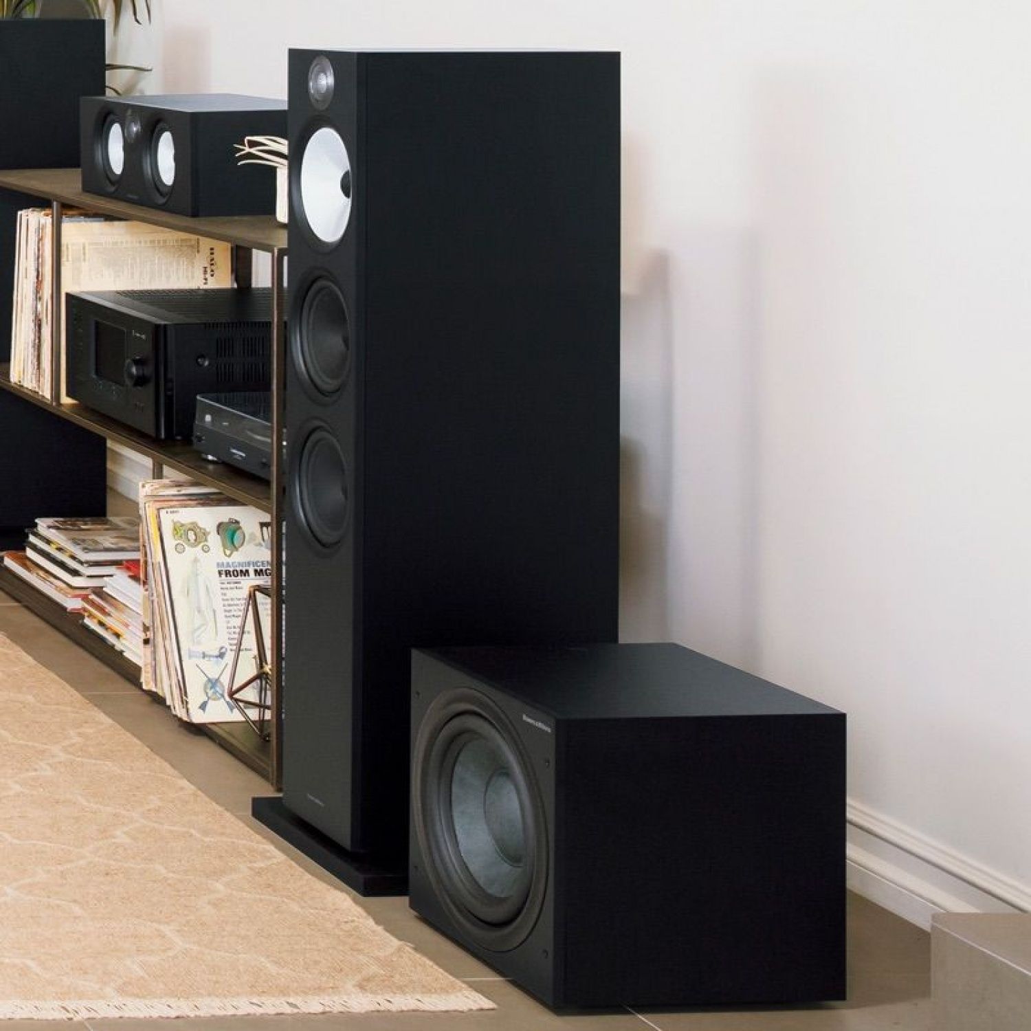 Сабвуфер Bowers&Wilkins ASW610